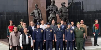 Памятников героям и участникам СВО становится больше